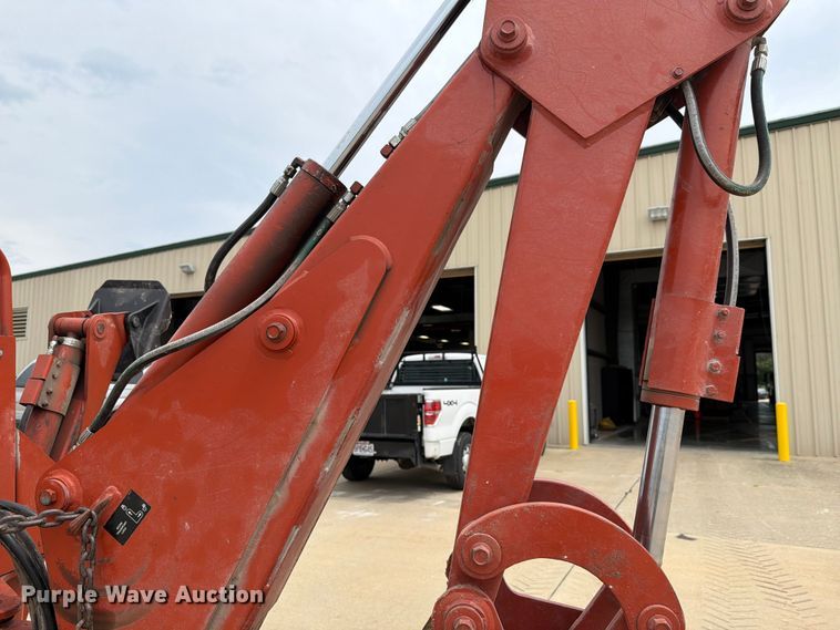 image for item FH6288 1993 Ditch Witch 5110DD trencher