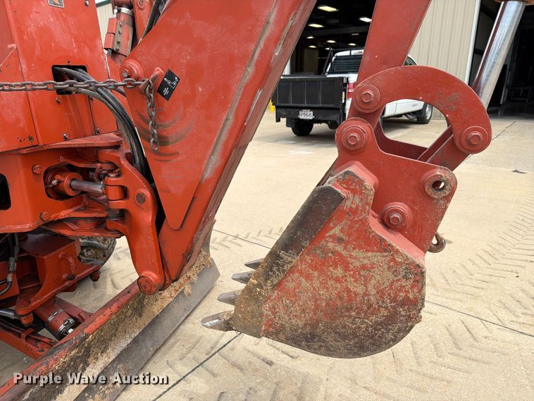 image for item FH6288 1993 Ditch Witch 5110DD trencher