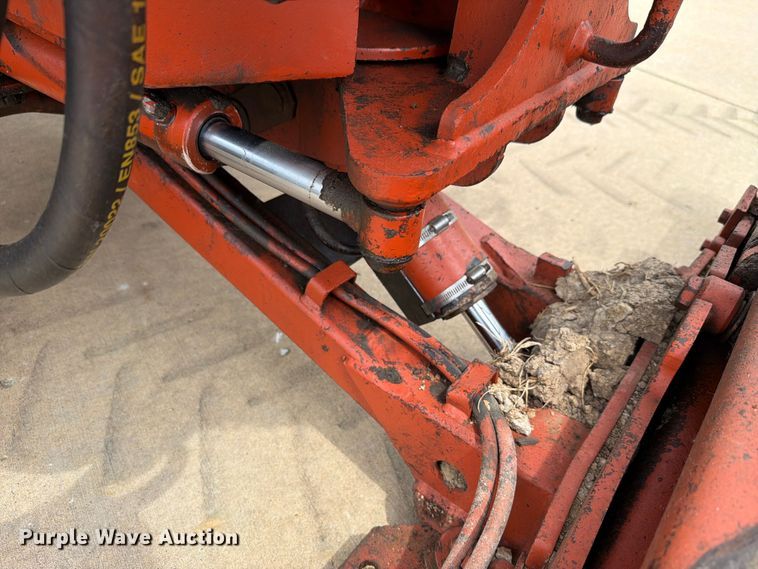 image for item FH6288 1993 Ditch Witch 5110DD trencher