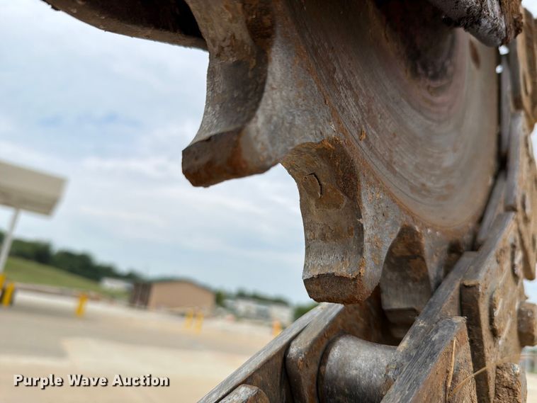 image for item FH6288 1993 Ditch Witch 5110DD trencher