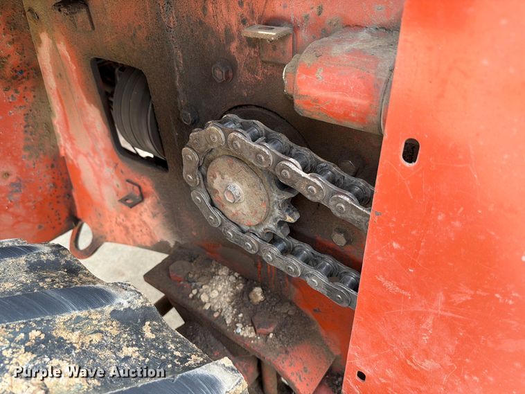 image for item FH6288 1993 Ditch Witch 5110DD trencher