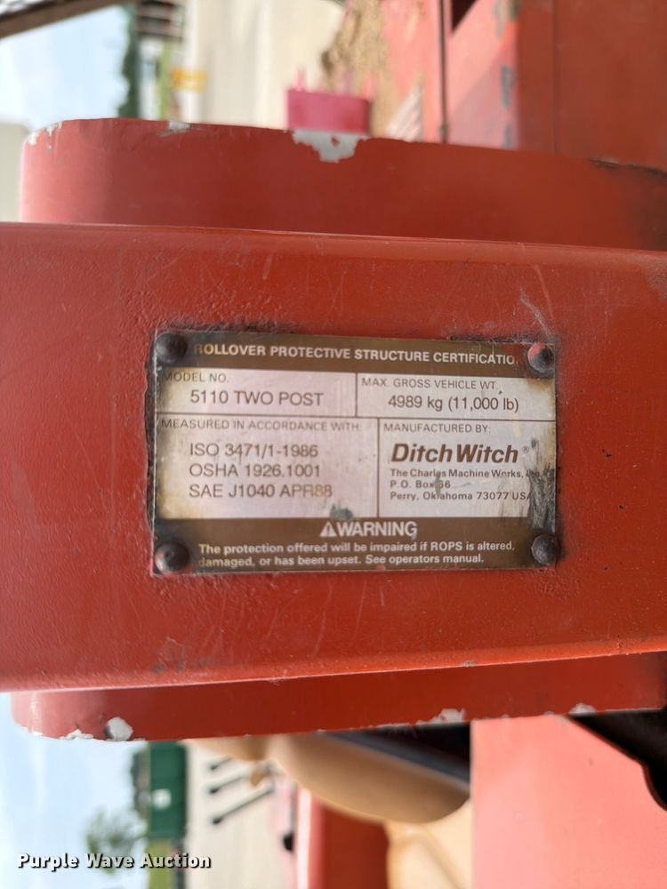 image for item FH6288 1993 Ditch Witch 5110DD trencher
