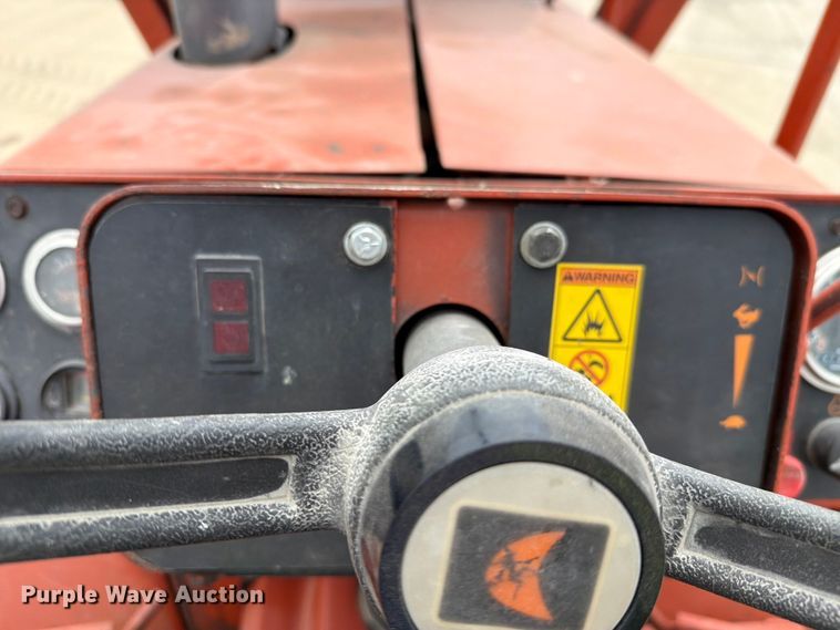image for item FH6288 1993 Ditch Witch 5110DD trencher