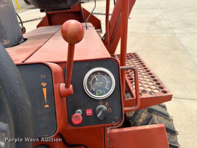 image for item FH6288 1993 Ditch Witch 5110DD trencher