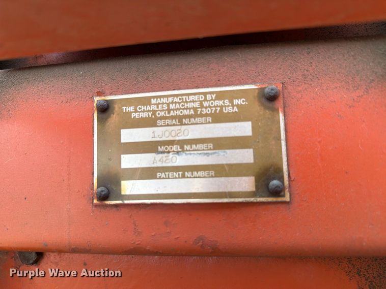 image for item FH6288 1993 Ditch Witch 5110DD trencher