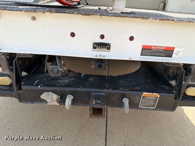 image for item FH6289 2017 RAM 5500HD bucket truck