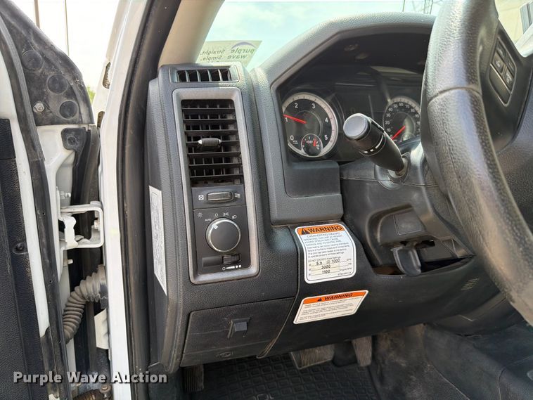 image for item FH6289 2017 RAM 5500HD bucket truck