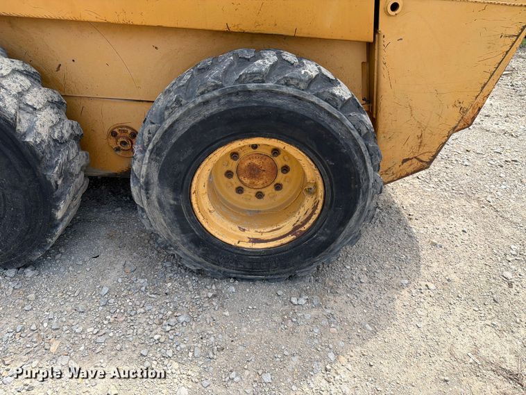 image for item FH6292 1996 Case 1845C uni-loader skid steer loader