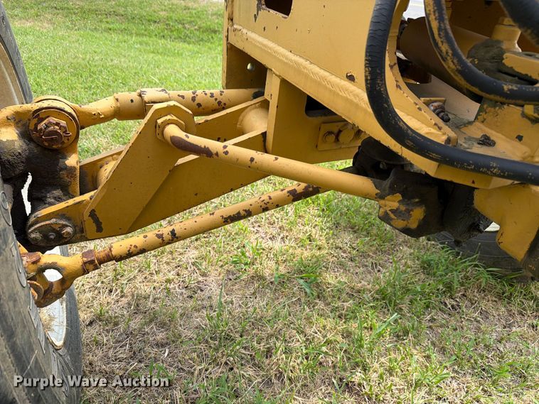 image for item FH6293 1987 Fiatallis 65B rigid frame motor grader