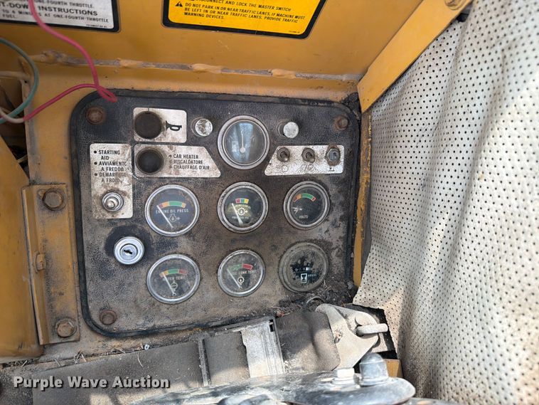 image for item FH6293 1987 Fiatallis 65B rigid frame motor grader