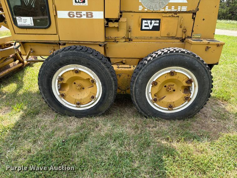 image for item FH6293 1987 Fiatallis 65B rigid frame motor grader