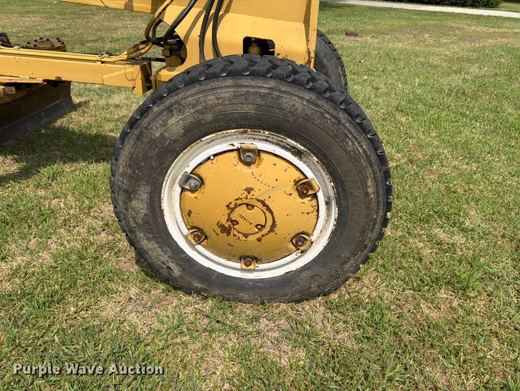 image for item FH6293 1987 Fiatallis 65B rigid frame motor grader