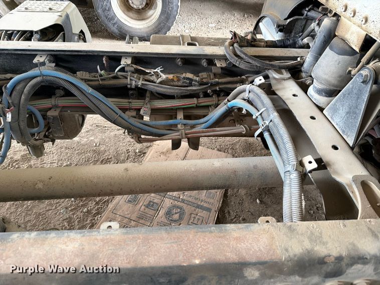 image for item FH6345 2022 Freightliner M2 106 truck cab and chassis