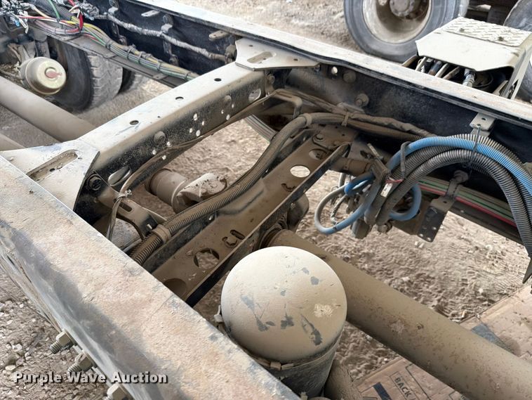 image for item FH6345 2022 Freightliner M2 106 truck cab and chassis