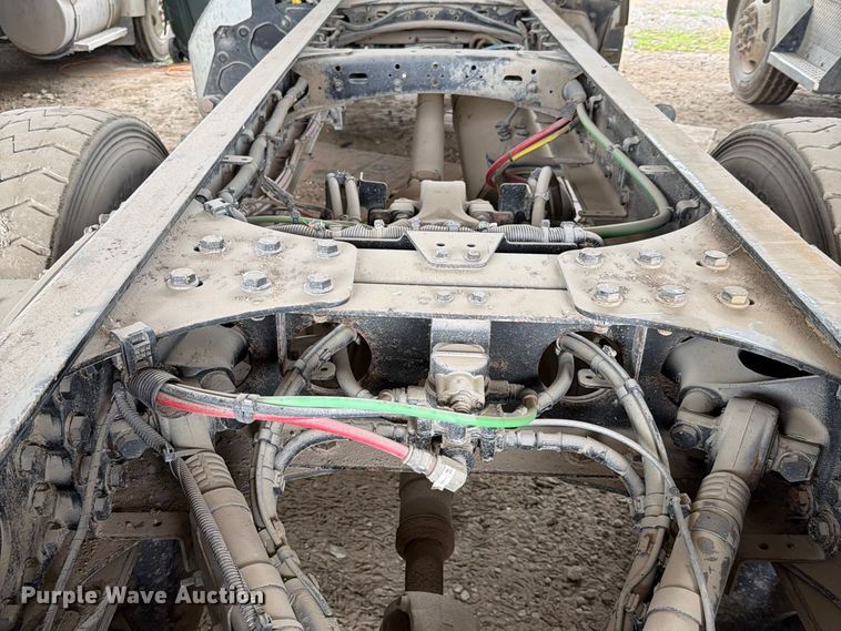 image for item FH6345 2022 Freightliner M2 106 truck cab and chassis