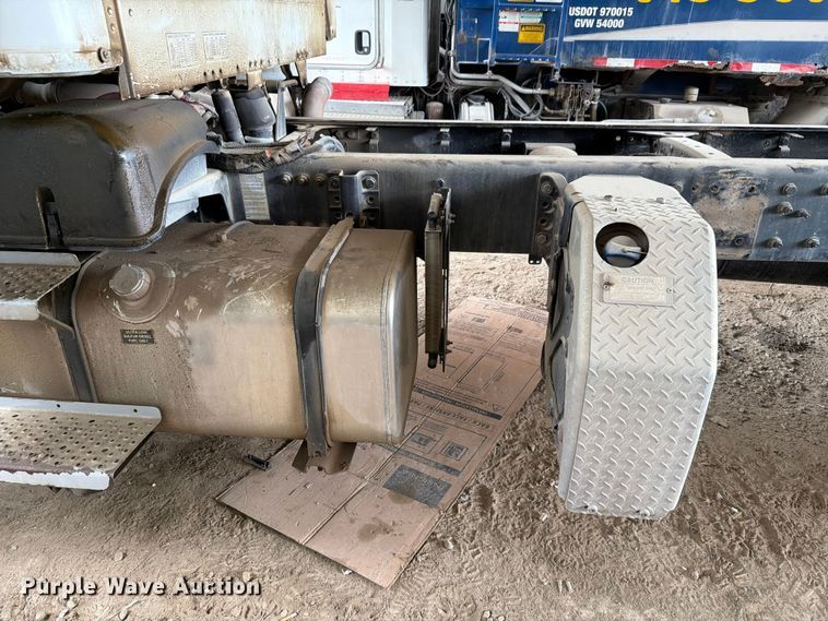 image for item FH6345 2022 Freightliner M2 106 truck cab and chassis