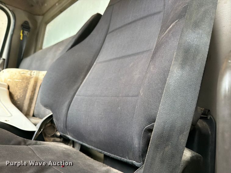 image for item FH6345 2022 Freightliner M2 106 truck cab and chassis