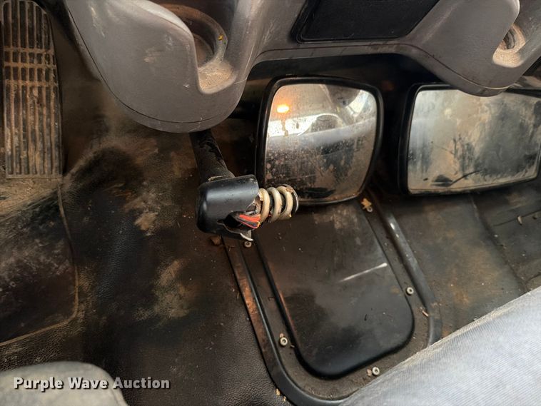 image for item FH6345 2022 Freightliner M2 106 truck cab and chassis
