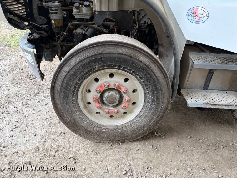 image for item FH6345 2022 Freightliner M2 106 truck cab and chassis