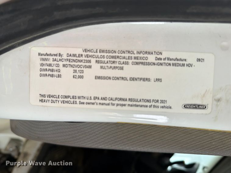 image for item FH6345 2022 Freightliner M2 106 truck cab and chassis