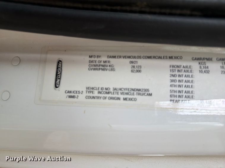 image for item FH6345 2022 Freightliner M2 106 truck cab and chassis