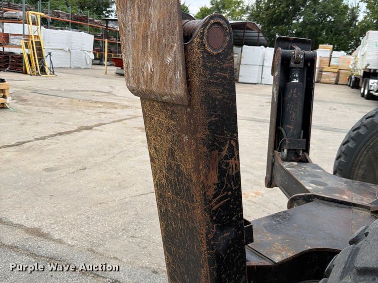 image for item FH6346 2003 Sky Trak 10054 Legacy telehandler