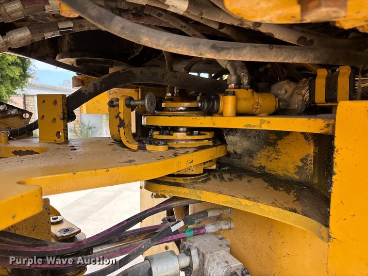 image for item FH7517 2015 Caterpillar 950M wheel loader