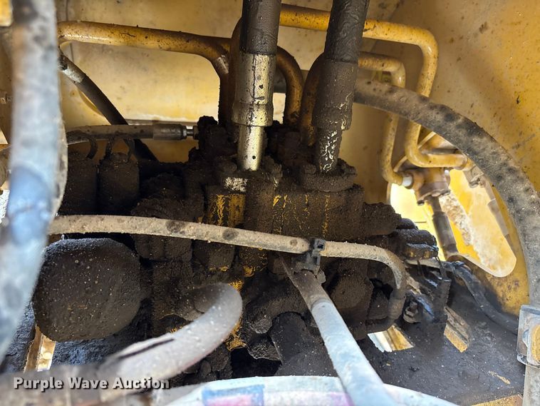 image for item FH7517 2015 Caterpillar 950M wheel loader