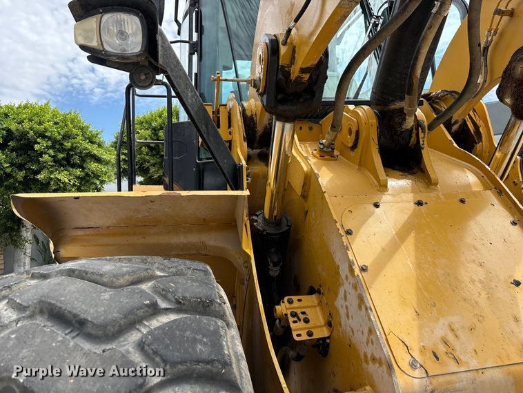 image for item FH7517 2015 Caterpillar 950M wheel loader