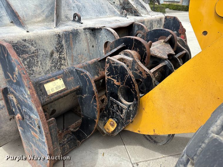 image for item FH7517 2015 Caterpillar 950M wheel loader