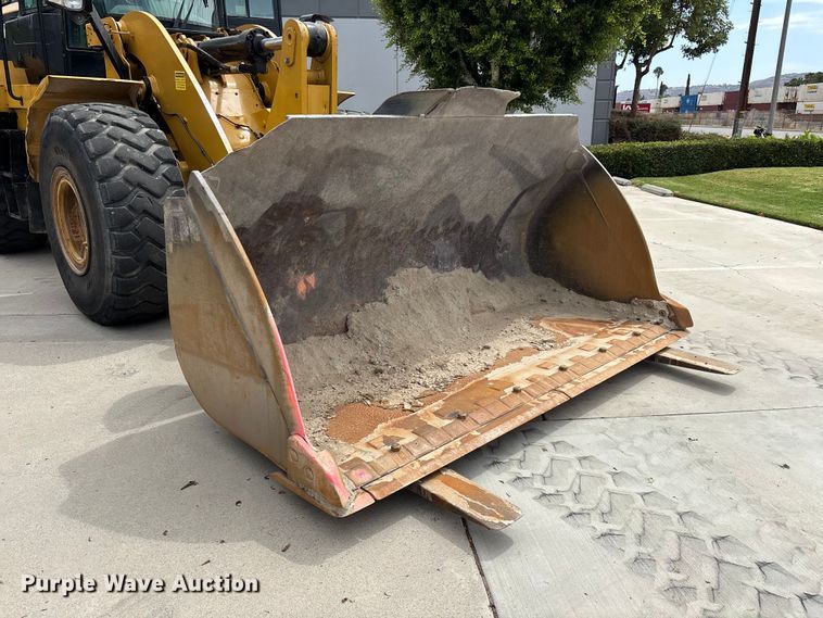 image for item FH7517 2015 Caterpillar 950M wheel loader