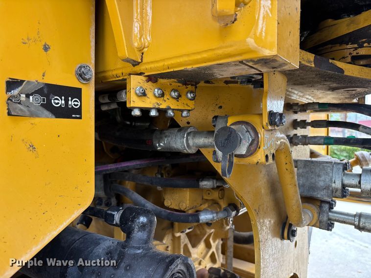 image for item FH7517 2015 Caterpillar 950M wheel loader