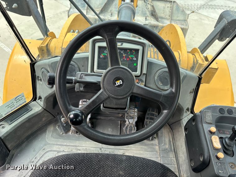 image for item FH7517 2015 Caterpillar 950M wheel loader