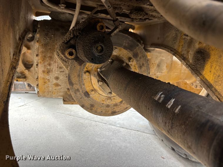 image for item FH7517 2015 Caterpillar 950M wheel loader