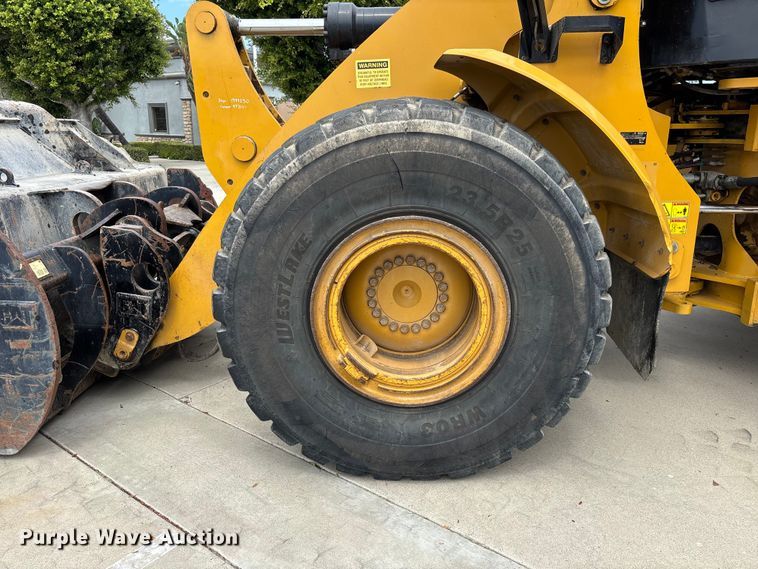 image for item FH7517 2015 Caterpillar 950M wheel loader