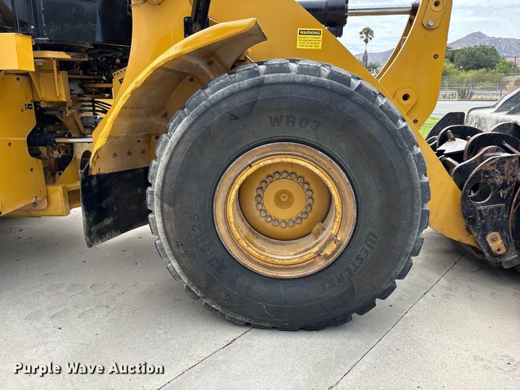 image for item FH7517 2015 Caterpillar 950M wheel loader