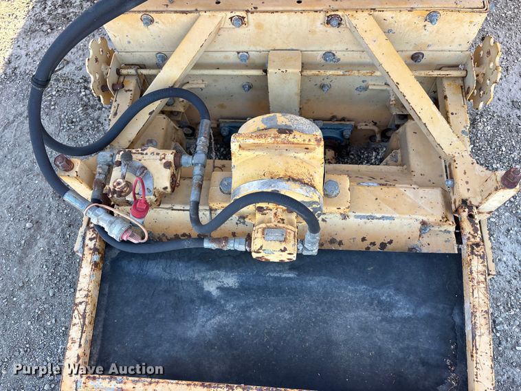 image for item FH7518 Bidwell 4800 bridge deck paver