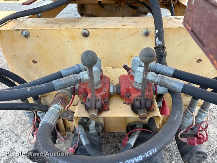 image for item FH7518 Bidwell 4800 bridge deck paver