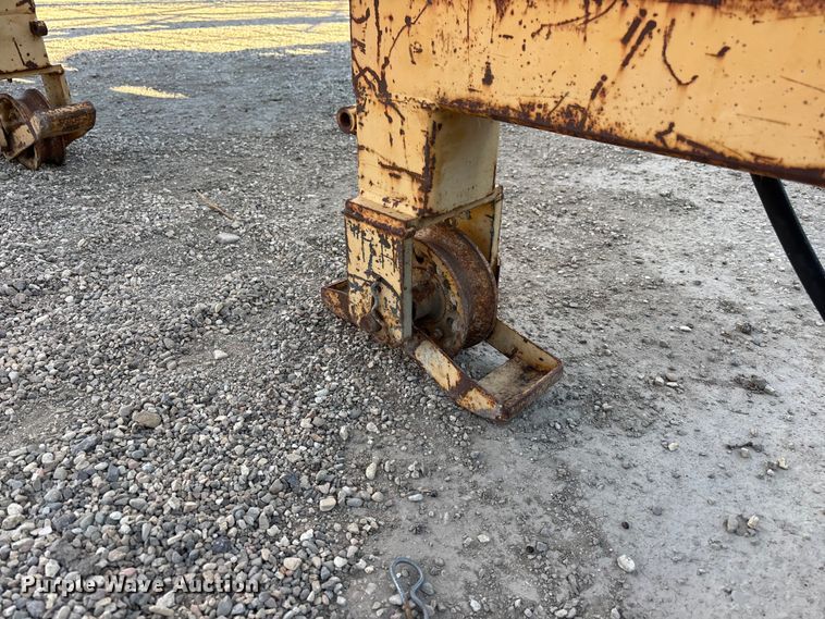 image for item FH7518 Bidwell 4800 bridge deck paver