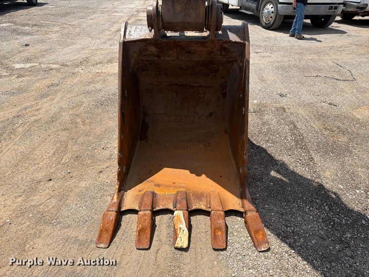 image for item FI0284 2004 Caterpillar 321C LCR excavator