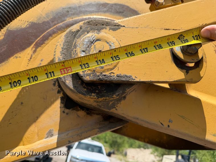 image for item FI0284 2004 Caterpillar 321C LCR excavator