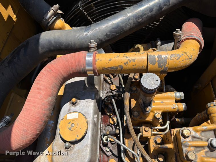 image for item FI0284 2004 Caterpillar 321C LCR excavator