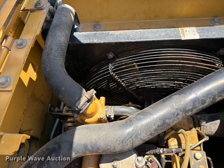 image for item FI0284 2004 Caterpillar 321C LCR excavator