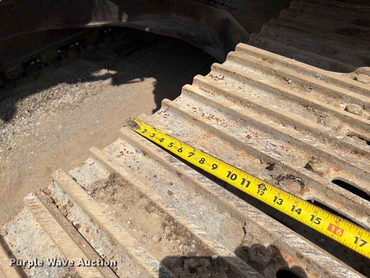 image for item FI0284 2004 Caterpillar 321C LCR excavator