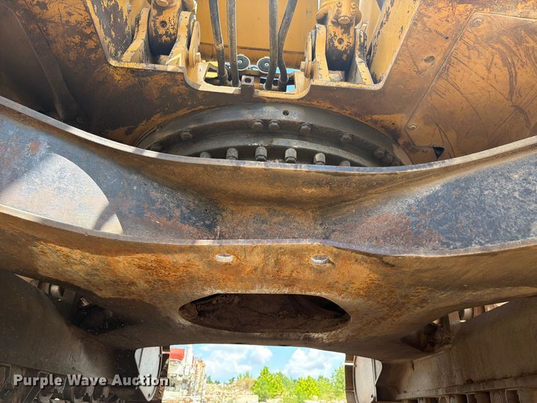 image for item FI0284 2004 Caterpillar 321C LCR excavator