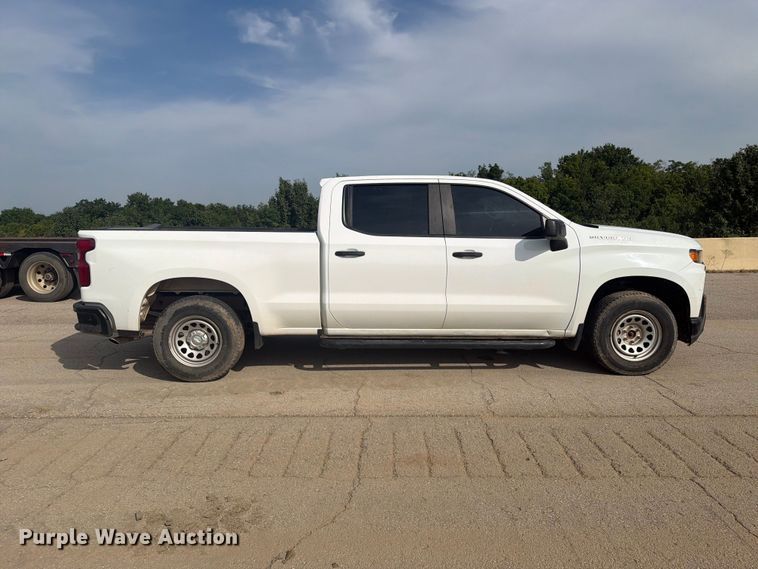 image for item FI0310 2020 Chevrolet Silverado Crew Cab pickup truck