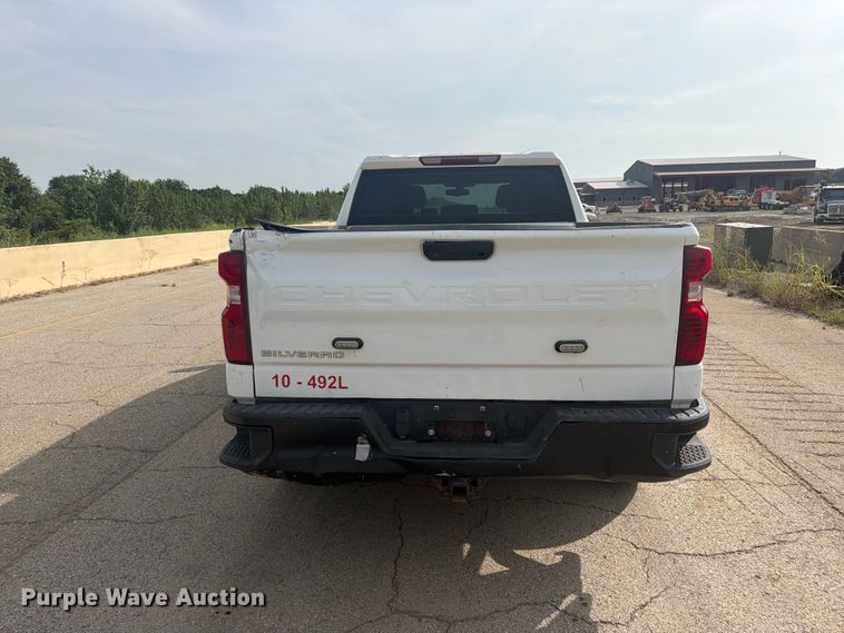 image for item FI0310 2020 Chevrolet Silverado Crew Cab pickup truck