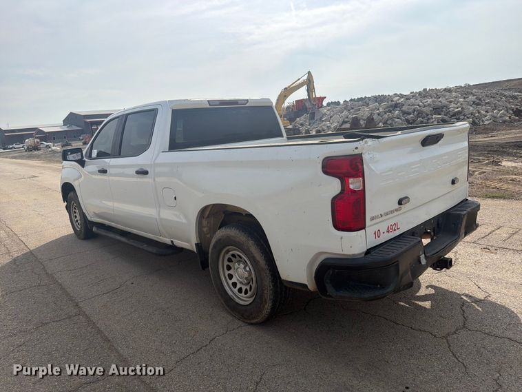 image for item FI0310 2020 Chevrolet Silverado Crew Cab pickup truck