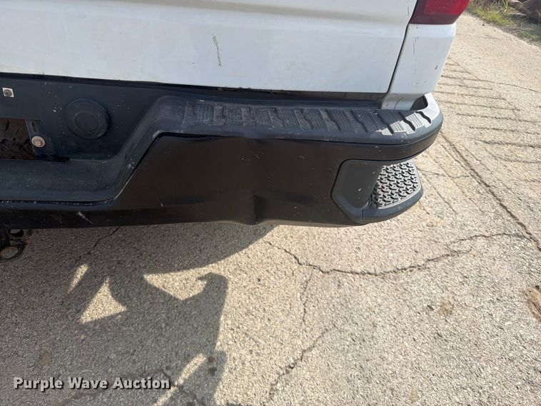 image for item FI0310 2020 Chevrolet Silverado Crew Cab pickup truck