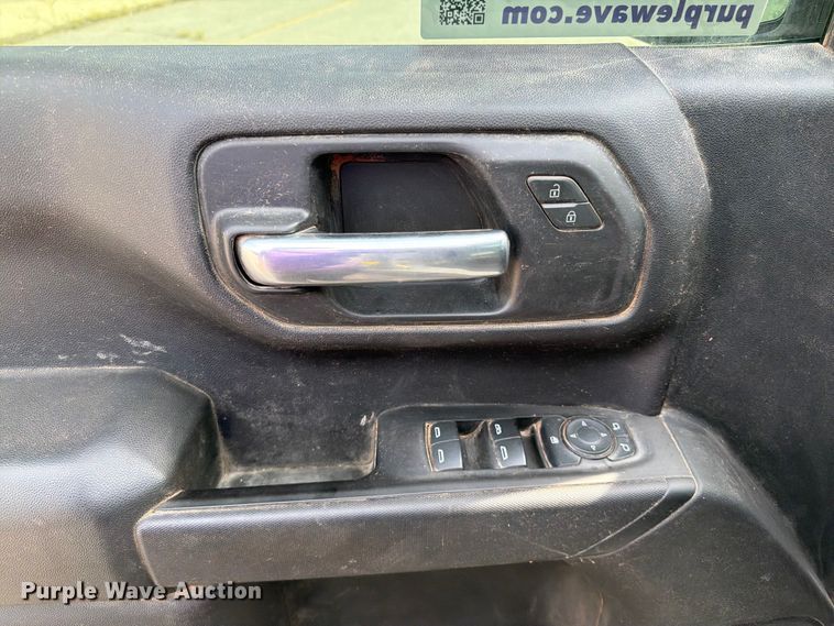 image for item FI0310 2020 Chevrolet Silverado Crew Cab pickup truck